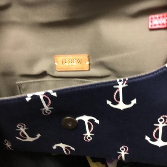 Cute pouch by J Crew - Picture 3 of 3